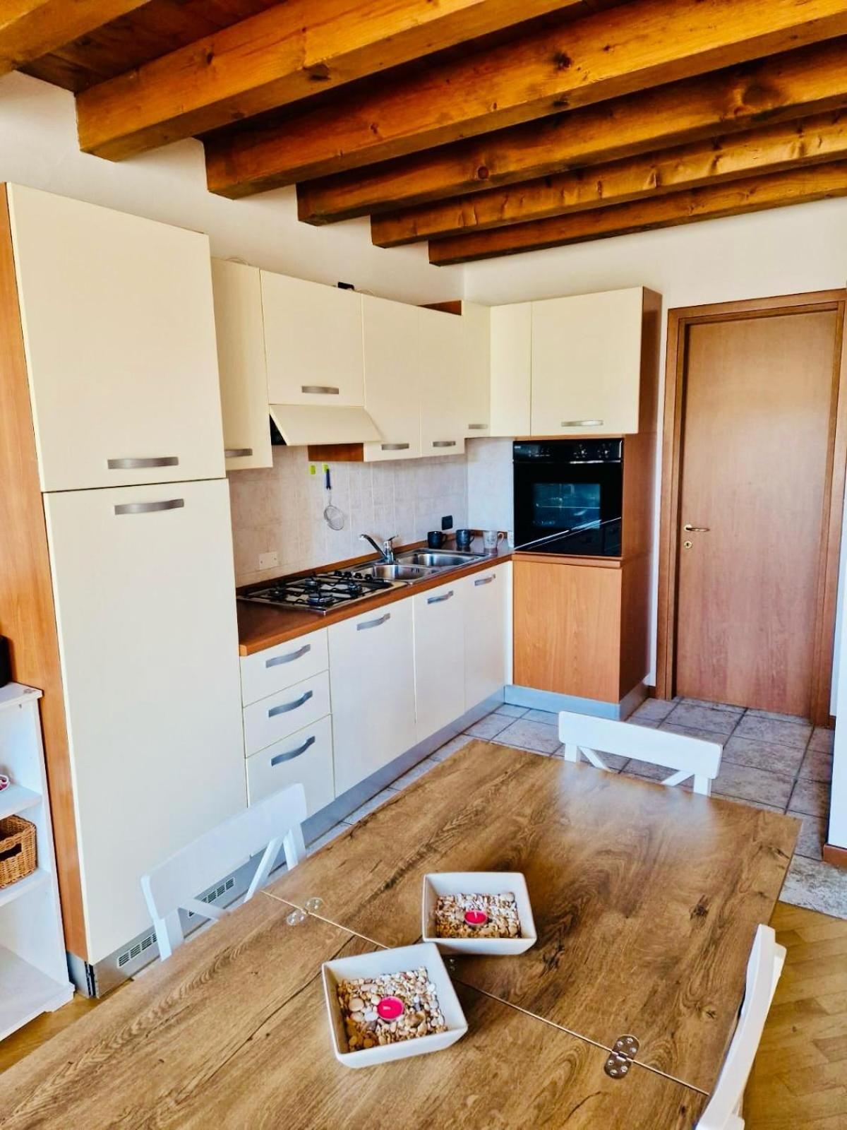 Апартаменти Casa Linda - Валеджо-суль-Мінчо Екстер'єр фото